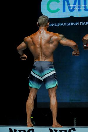 MEN'S PHYSIQUE МАСТЕРА +40